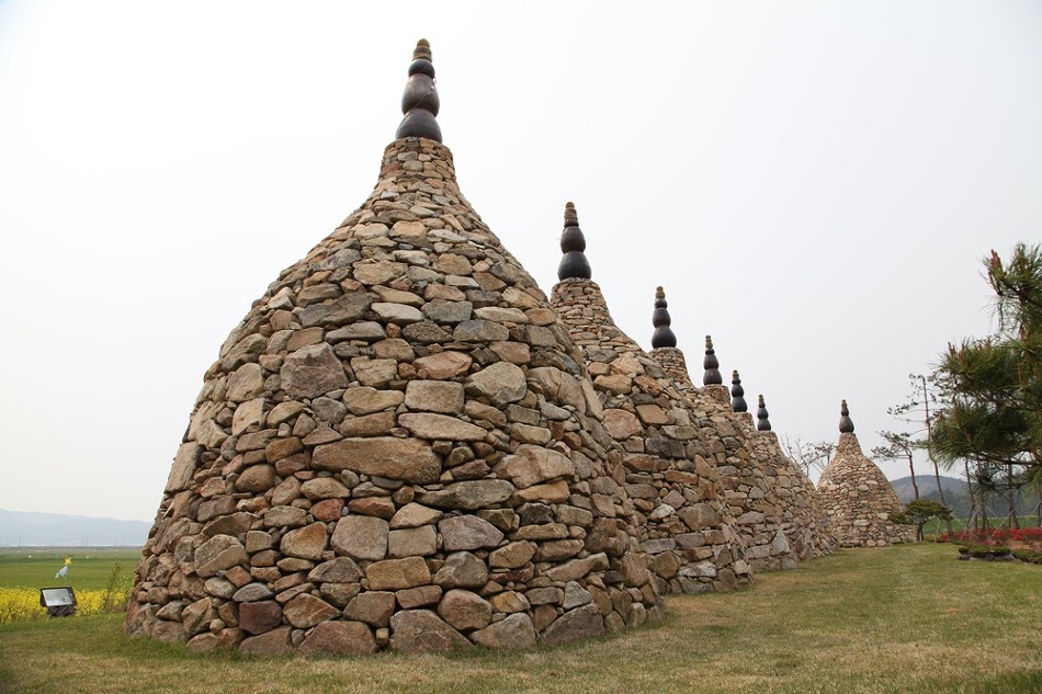 소 쟁기질이 있는 영광 지내들의 보리밭/영광 찰보리문화축제