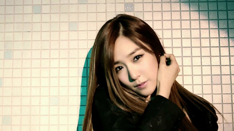 026F2E4B509216A00A81FD