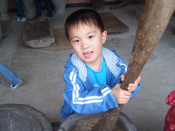 컴퓨터 정리 하다가 아이들 사진이 ....