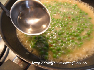 봄의 영양을 부드럽게 즐기는~완두콩 리조토(risotto)