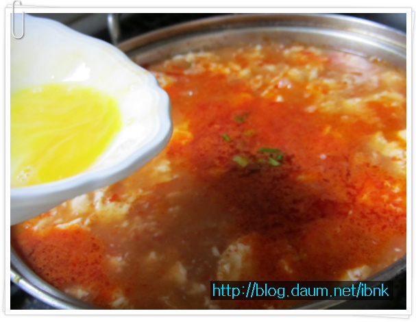 착한가격과 맛에 반한 국민찌개! 새우젓순두부찌개