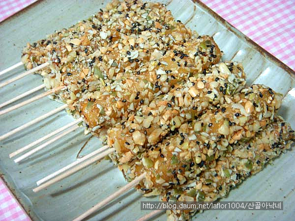 두뇌성장을 위한 간식!~견과떡꼬치!!~