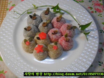 삼색 찹쌀경단