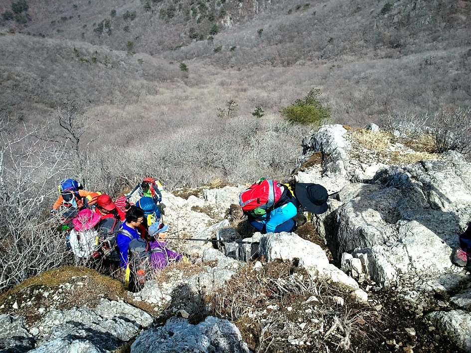 영남알프스 2 -영화같은 하늘 억새길 /신불산,영축산 종주/2013.3.16