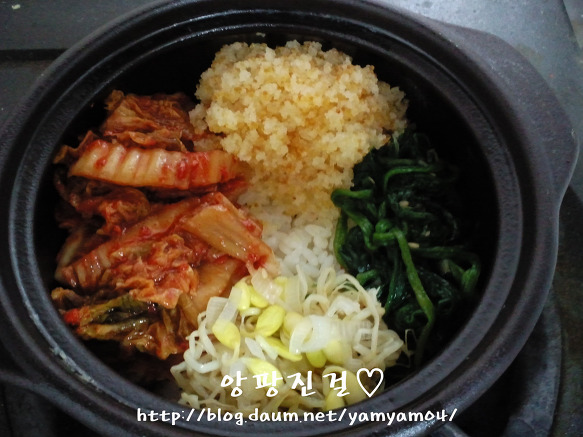10분이면 뚝딱!! 돌솥김치알밥~