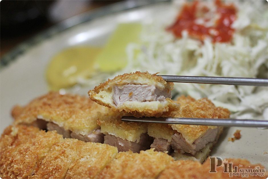 강남맛집-이렇게 두꺼운 돈가스는 처음이야.맛까지 좋은-한성돈가스