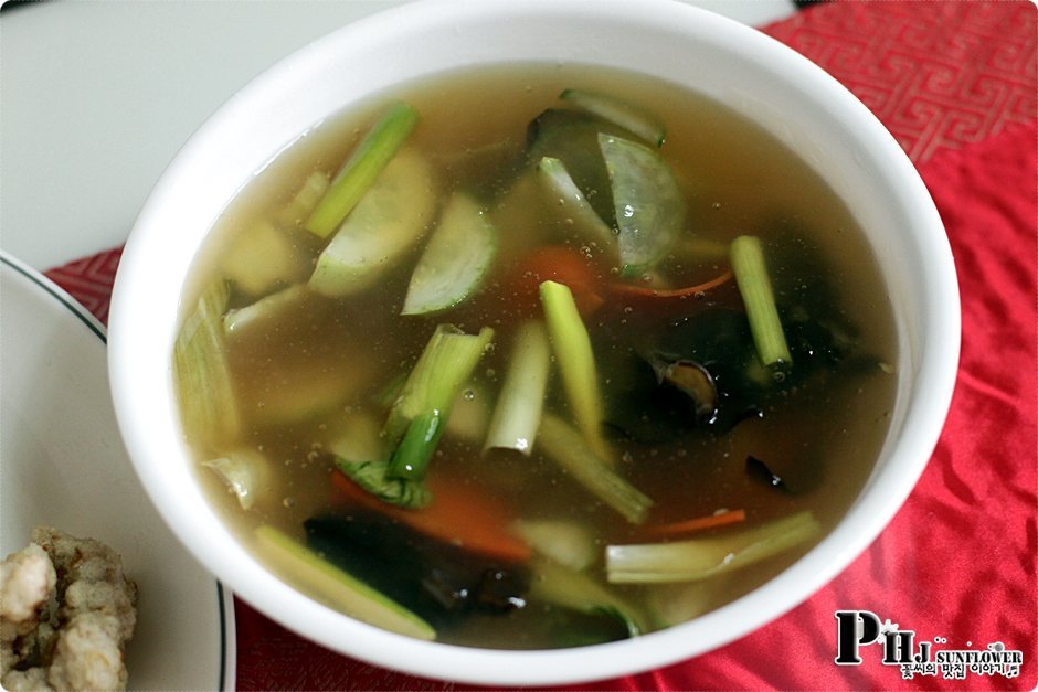 문산맛집-서비스로 나오는 군만두가 맛있는 특이한 맛집이 있다고?-은하장