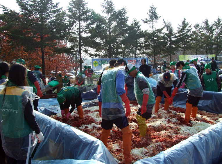 1만포기 김장김치에 사랑을 담아서