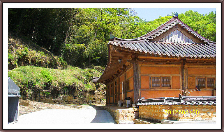 172417344FB4C2B730E2F4