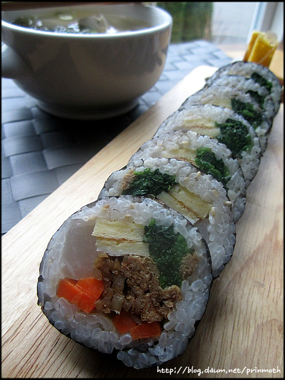 유부김밥 이미지