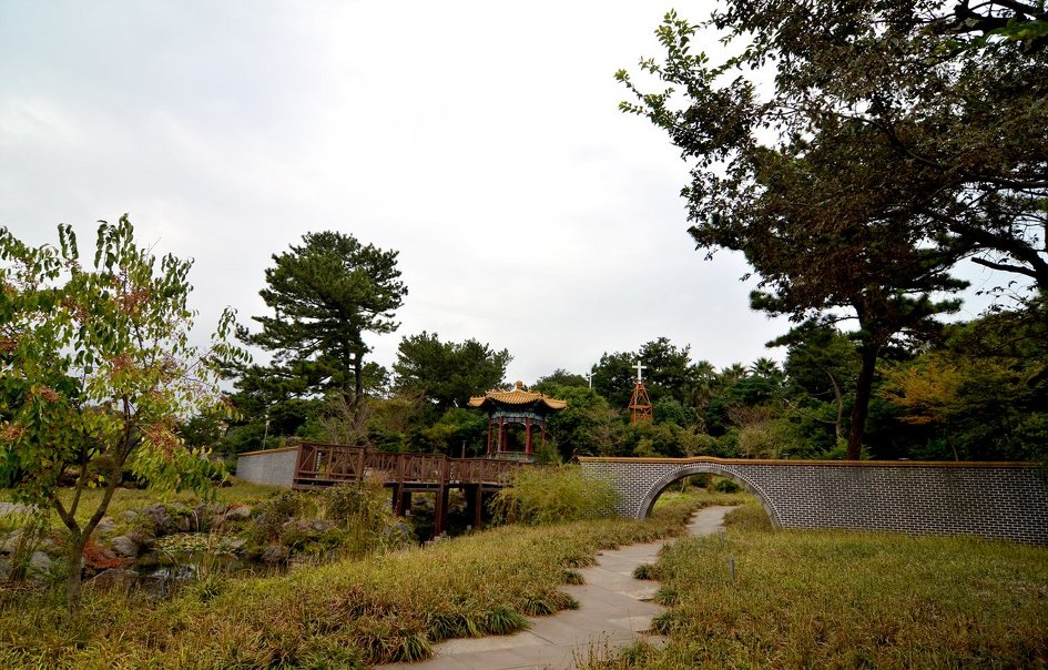 서복전시관 과 정방폭포