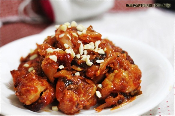 치킨김치볶음
