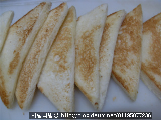 박물관뜨락,계절의여왕 강림하다! 숙녀의 화려한도시락 >_