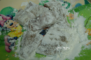 제철 맞은 민어로 양념 조림 만들었어요