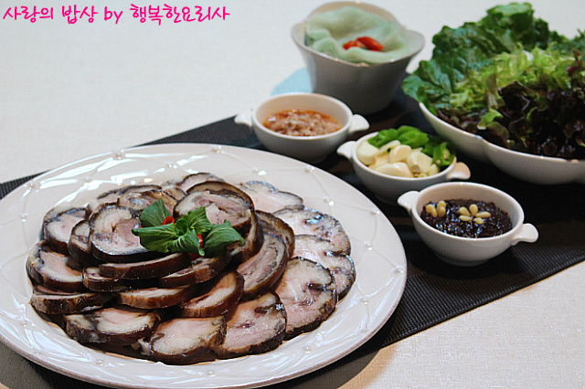 일품족발 이미지