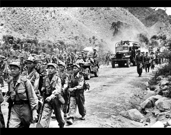  DMZ 넘어간 6명의 미 탈영병들 / 이야기 N.A.R.A/울프독의 War History | 인스티즈