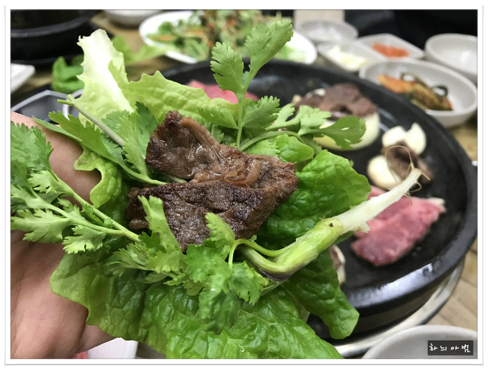 밥이랑고기랑 이미지