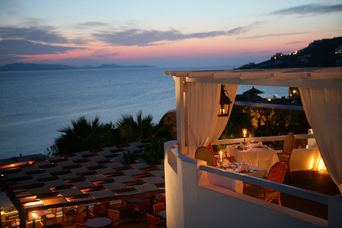  안경 낀 첫사랑 남자애와의 실연도 짧게 이루어졌다 | 인스티즈