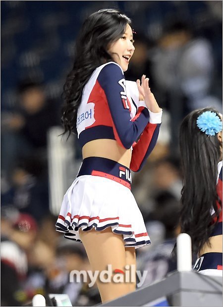 두산 치어리더 김다정