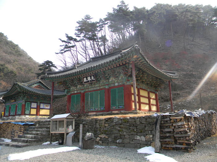 청주에서 제일 벽지에 숨겨진 고찰, 구룡산 월리사 (월리사 대웅전)