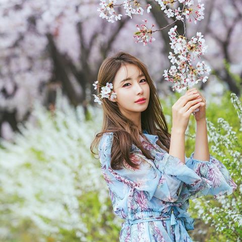 꽃사람 이미지