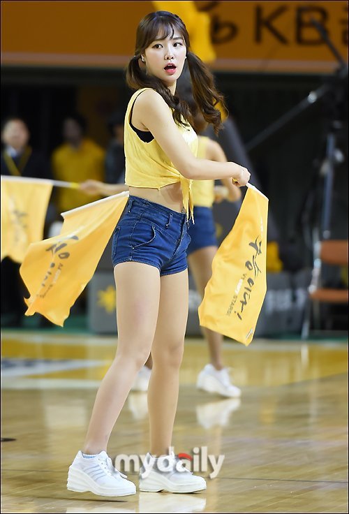 KB 치어리더 김맑음