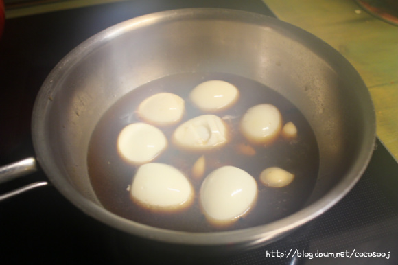 꽈리고추... 달걀을 넣은 든든 밑반찬 소고기장조림~